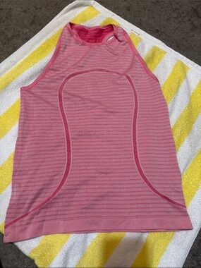 Lululemon mediana